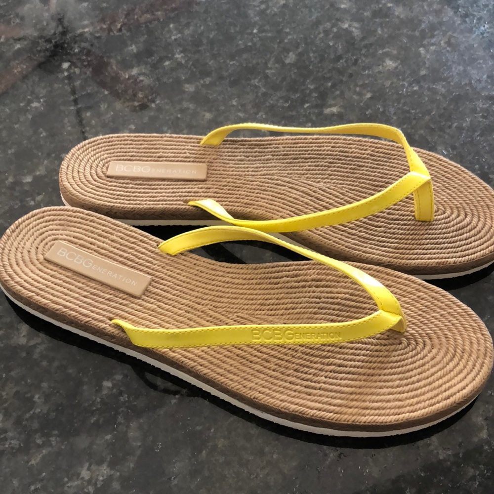 NWOT BCBGeneration Flip Flops